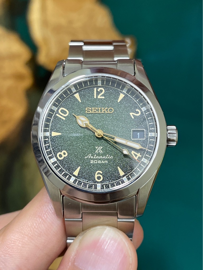 Seiko Prospex Alpinist SBDC115, Seiko 6R35A