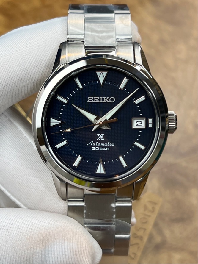 Đánh giá chi tiết đồng hồ Seiko Prospex Alpinist SBDC159