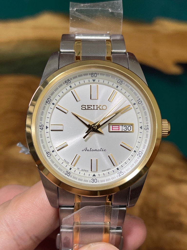 Mã số 435 :Đồng hồ Seiko SARV004, Seiko 4R36-05Z0 | Quang Lâm.