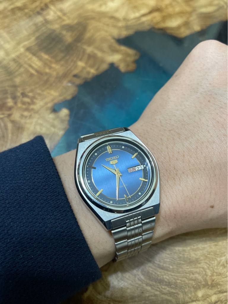 Seiko 5 Automatic 21 chân kính 7009 - 876A - màu bạc dial xanh navy đời  1980's