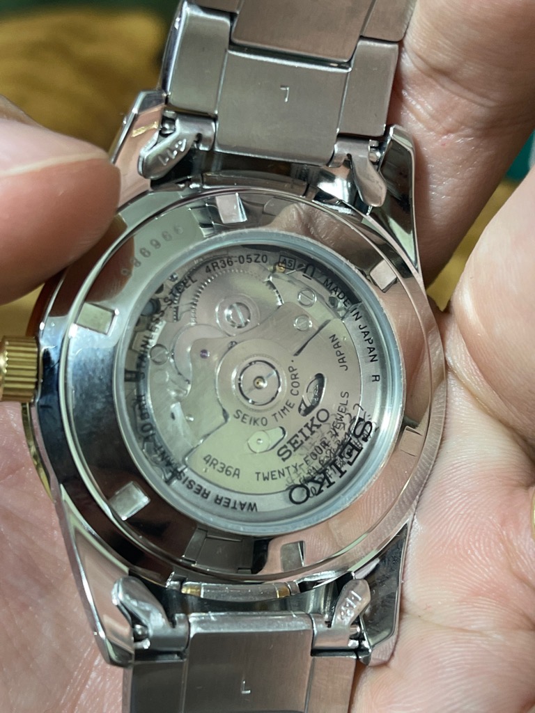 Mã số 434 :Đồng hồ Seiko SARV004, Seiko 4R36-05Z0 | Quang Lâm.