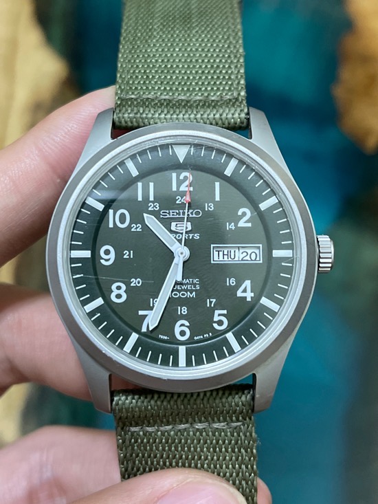 Đồng hồ Seiko 5 Quân đội 42mm (Lục quân) | Review đồng hồ nhật | Quang