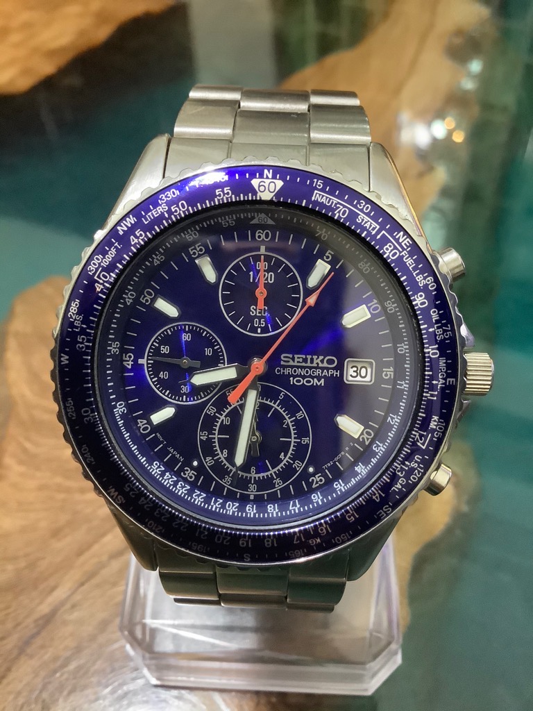 Seiko 7T92 - 0CF0 - chạy pin - Đã qua SD - Màu xanh dương