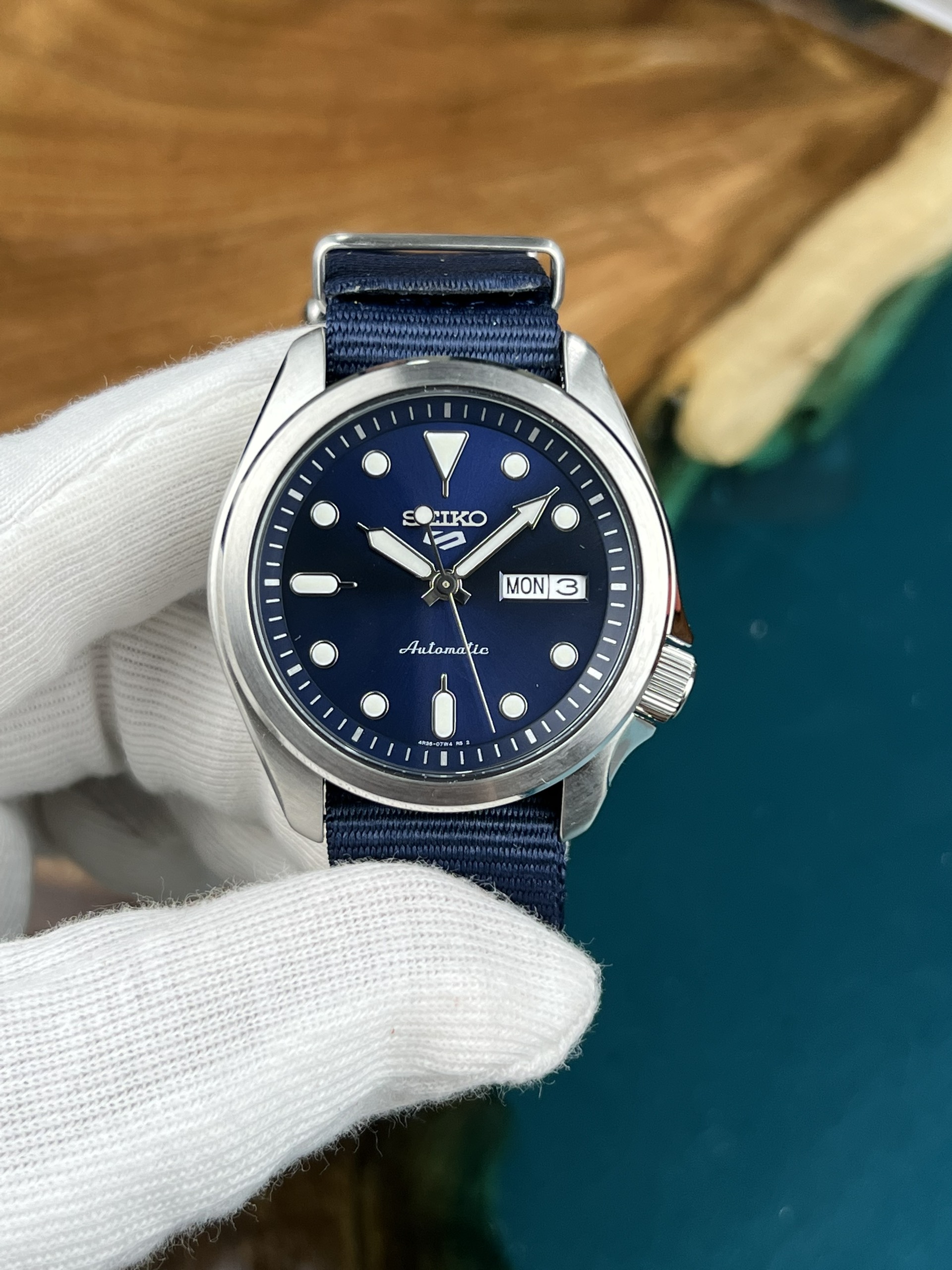 Seiko 5 SRPE63K1 | 4R36-08L0 | Size 40mm | Mã số 4190