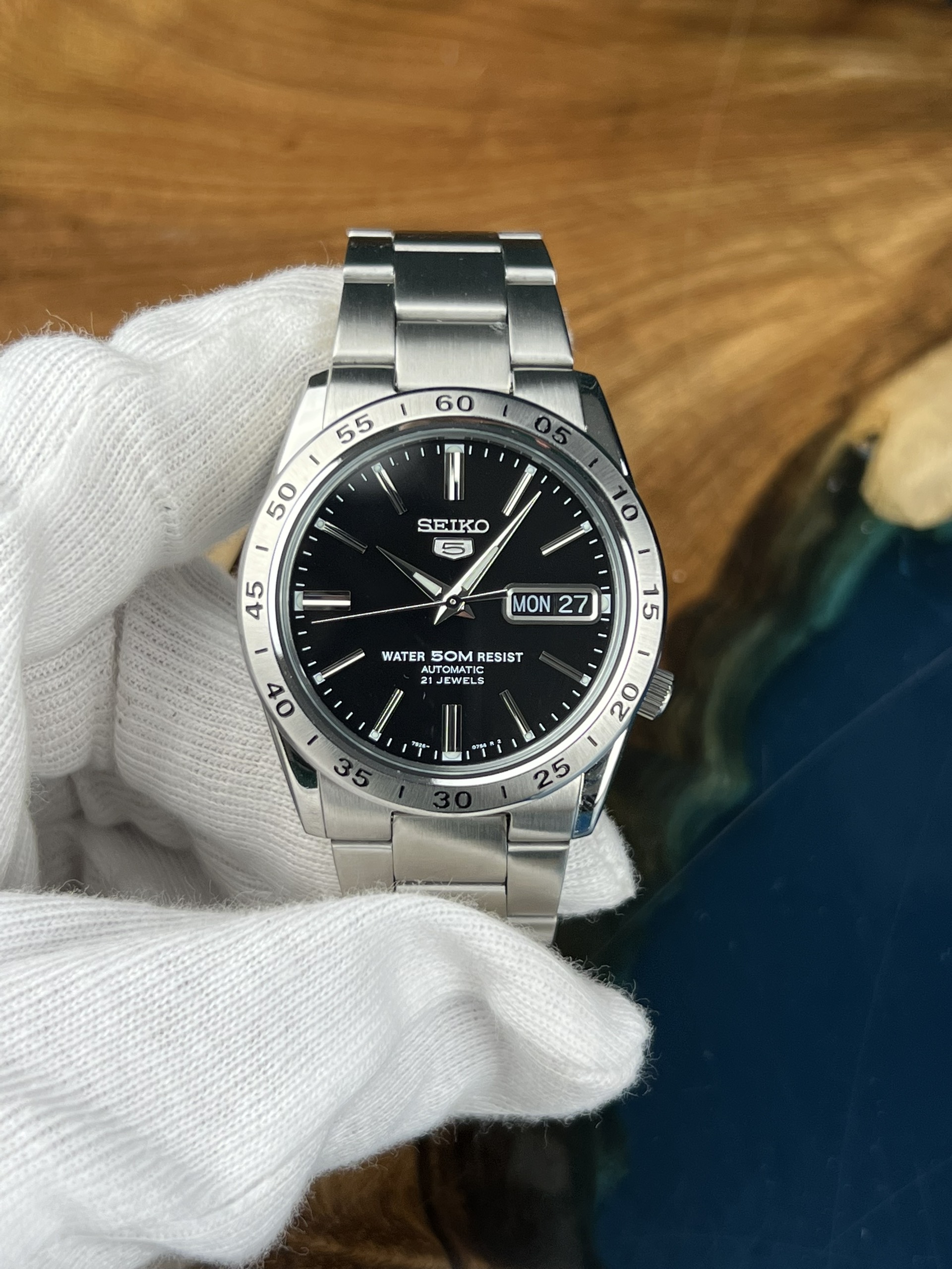 Seiko 5 SNKE01K1