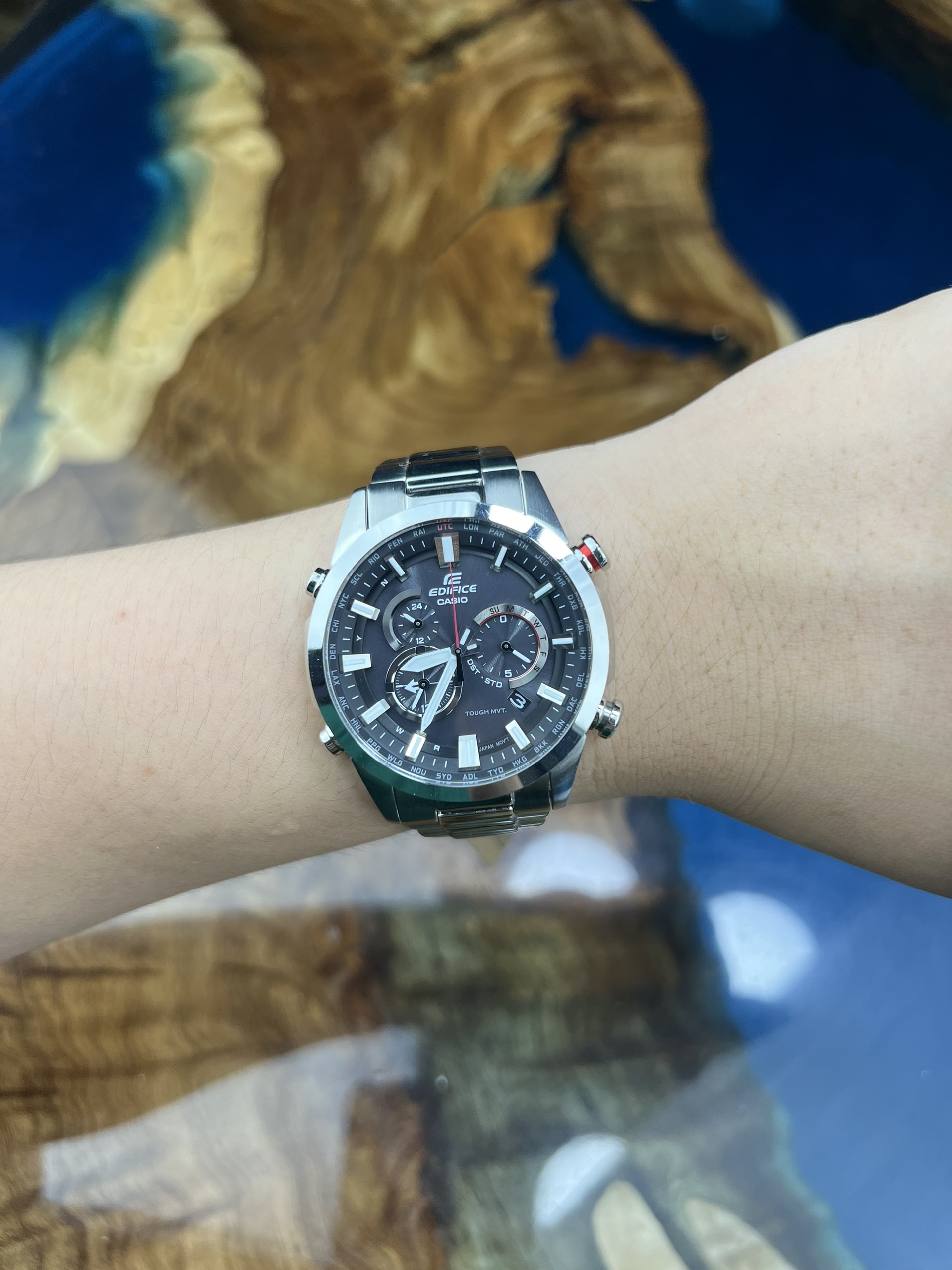 EDIFICE EQWT660B1BJF/EDI の正規取扱店で - blog.smartaudience.com.br