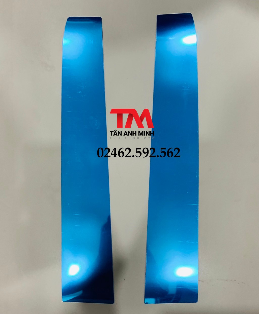 Ốp mạ cột xe K250, H150