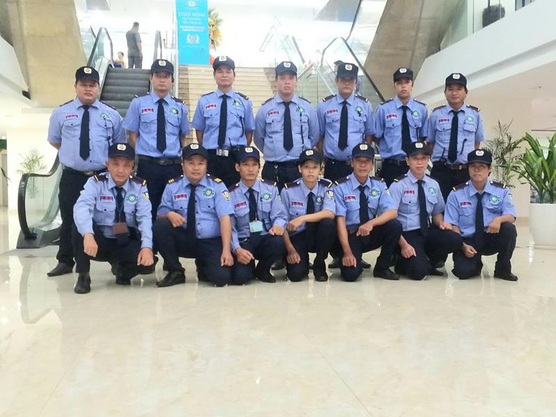 CỬA HÀNG BÁN LẺ ĐỒNG PHỤC BẢO VỆ