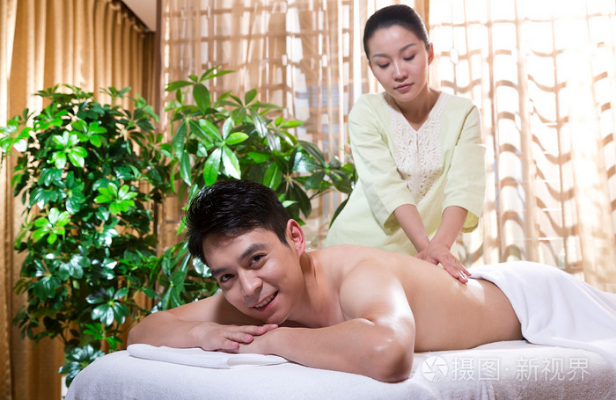 MASSAGE TẠI GIA
