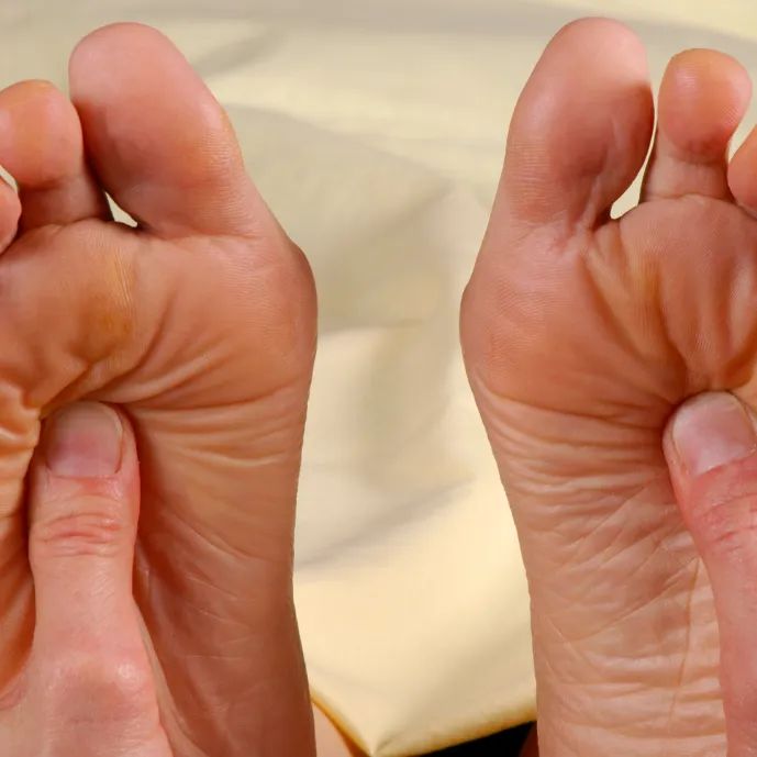 Thư giãn giải mỏi bàn chân