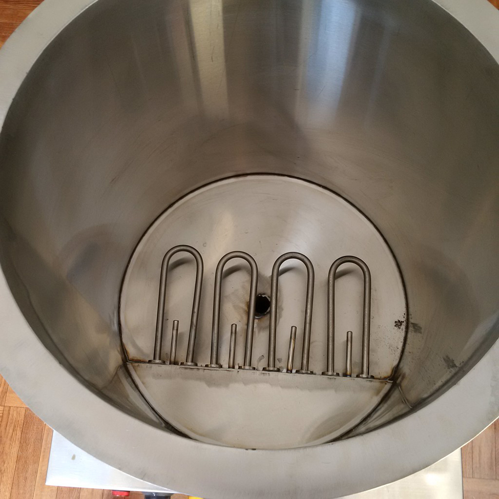 ảnh bên trong nồi nấu phở 100 lít