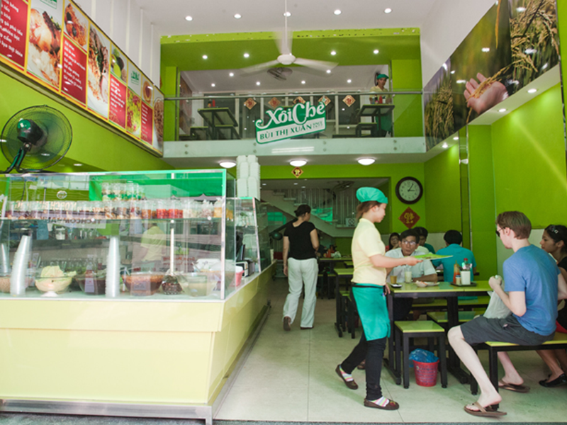 trang-tri-quan-che-nho-10