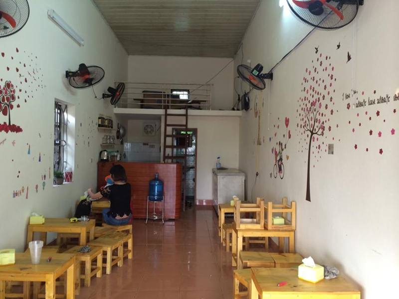 trang-tri-quan-che-nho-2