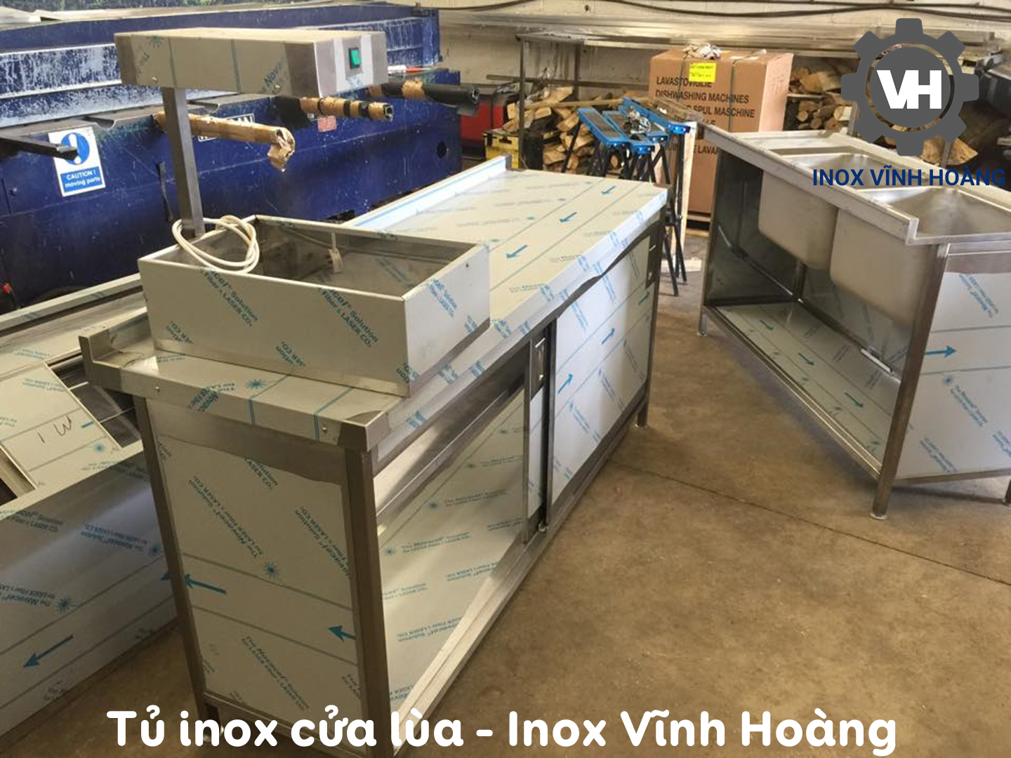 Tủ inox cửa lùa tại inox vĩnh hoàng