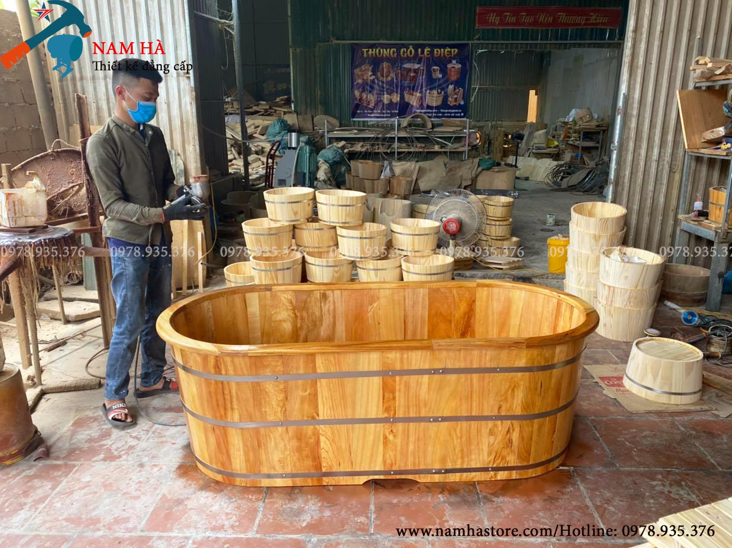 🌲 Bồn Tắm Bằng Gỗ Pơmu – Đỉnh Cao Thư Giãn Tự Nhiên Và Sang Trọng 🌲 Bồn Tắm Bằng Gỗ Pơmu – Đỉnh Cao Thư Giãn Tự Nhiên Và Sang Trọng