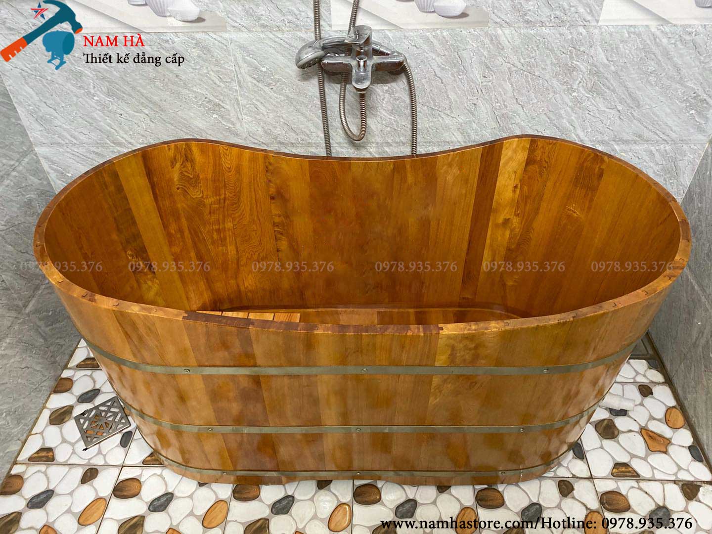 Sự tiện ích của bồn tắm bằng gỗ Sự tiện ích của bồn tắm bằng gỗ