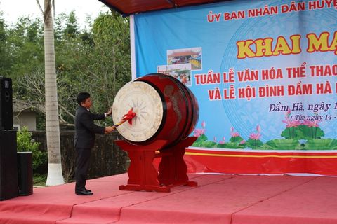GIÁ TRỐNG TRƯỜNG MỚI NHẤT 2023 ĐƯỢC CẬP NHẬT BỞI NAM HÀ STORE GIÁ TRỐNG TRƯỜNG MỚI NHẤT 2023 ĐƯỢC CẬP NHẬT BỞI NAM HÀ STORE