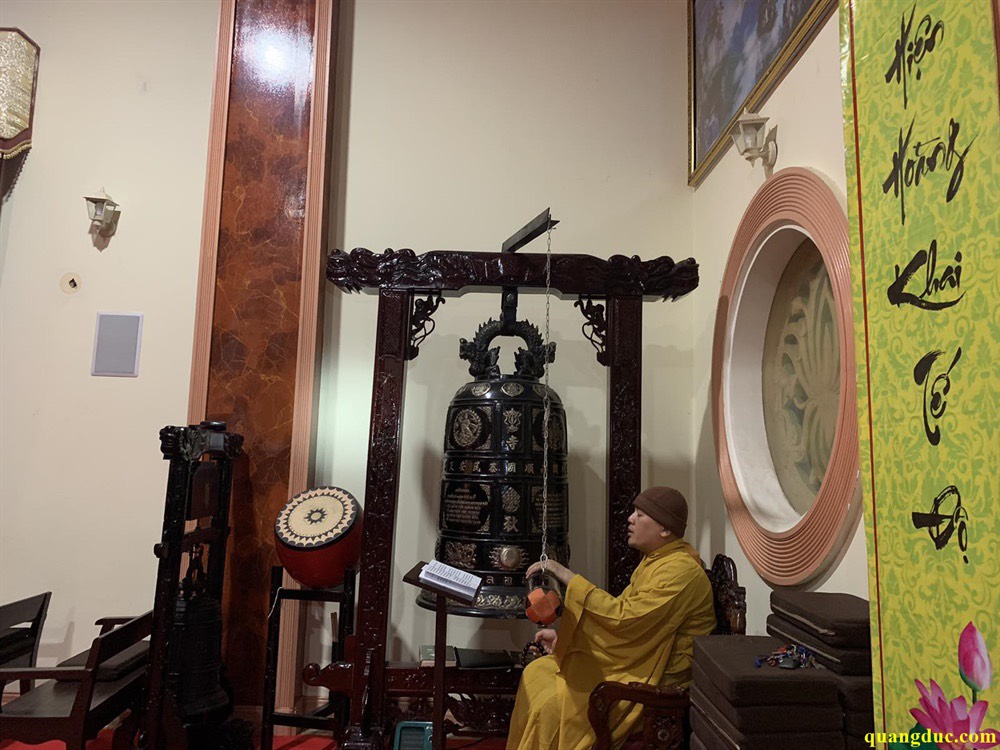 Tiếng Chuông Trống Chùa Bát Nhã Truyền Thống – Âm Thanh Của Tâm Linh Việt Tiếng Chuông Trống Chùa Bát Nhã Truyền Thống – Âm Thanh Của Tâm Linh Việt