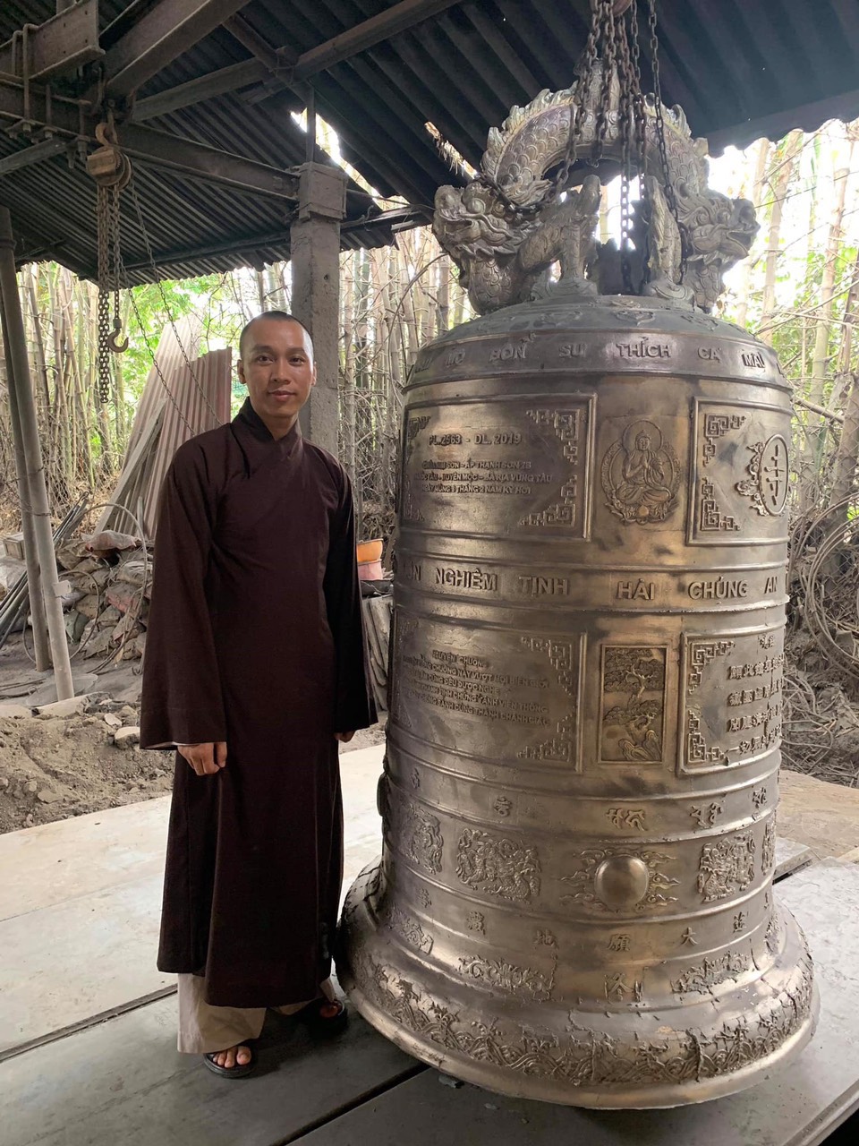 Cách Tụng Bài Kệ Chuông Trống Bát Nhã – Đúng Nghi Thức, Dễ Thực Hành Cách Tụng Bài Kệ Chuông Trống Bát Nhã – Đúng Nghi Thức, Dễ Thực Hành