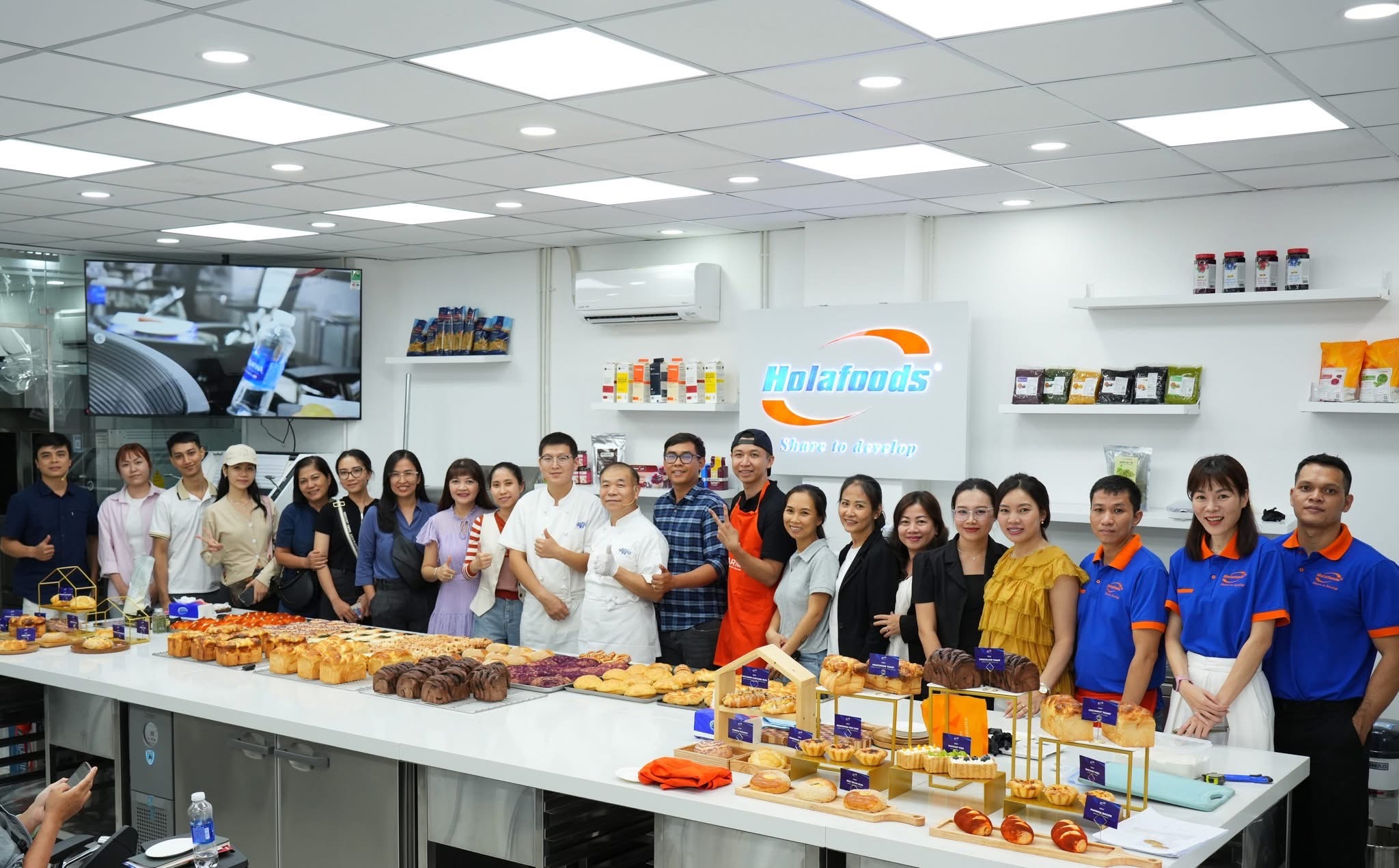 🚀 [RECAP DAY 1 KHÓA 1] SỰ KIỆN RA MĂT PHÒNG DEMO CHI NHÁNH HỒ CHÍ MINH với chủ đề  