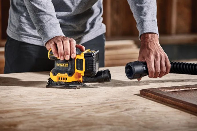 DEWALT công bố Máy chà nhám tờ 20V MAX * XR 1/4