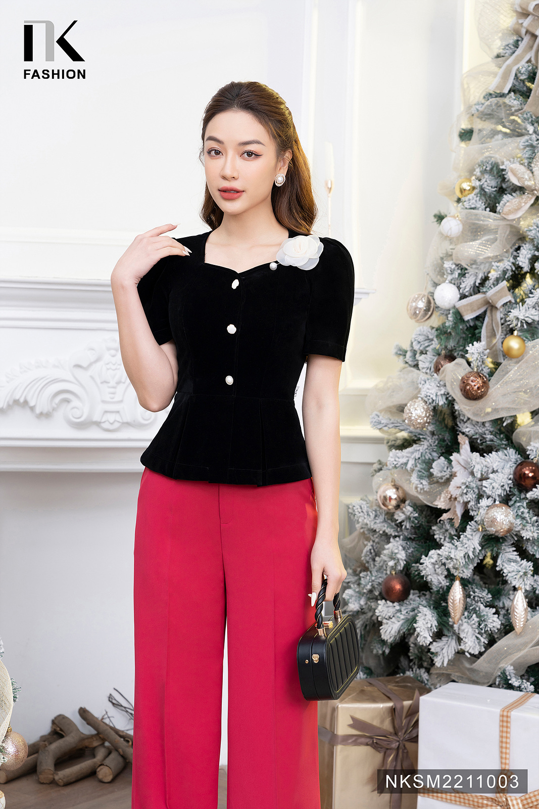 Áo Nhung Peplum Tay Ngắn NK FASHION Thiết Kế Cổ Vuông Sang Trọng Chất Vải Nhập Áo Nhung Peplum Tay Ngắn Nk Fashion Thiết Kế Cổ Vuông Sang Trọng Chất Vải Nhập