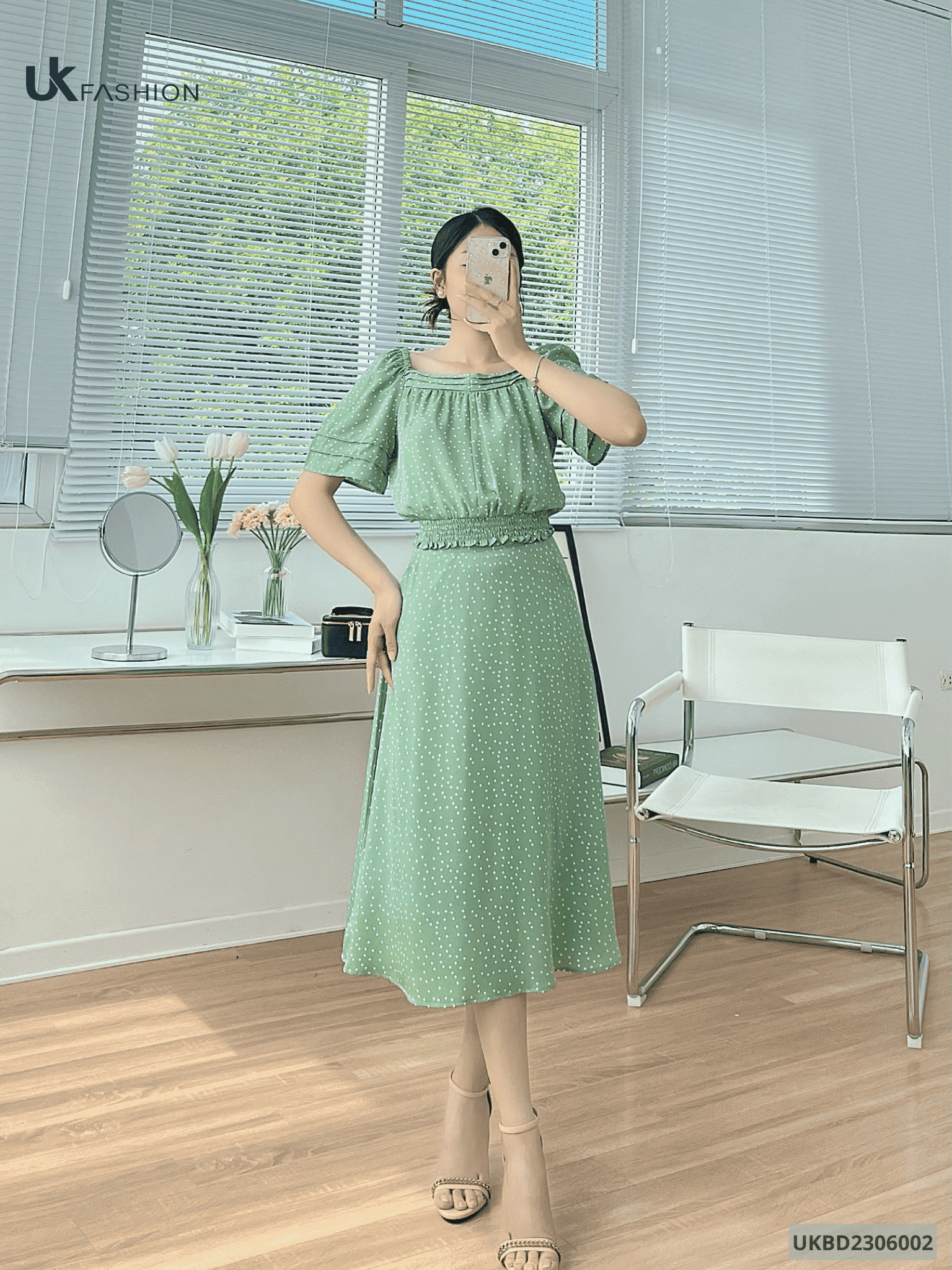 Set chân váy xòe xếp và áo 2 UK Fashion Sang Trọng Và Thanh Lịch UKBD2306002