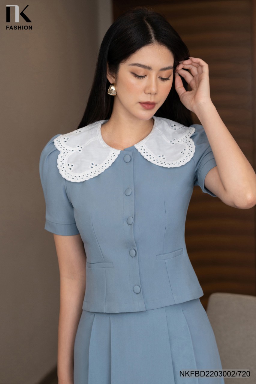 Set áo ren croptop chân váy bút chì giống midu