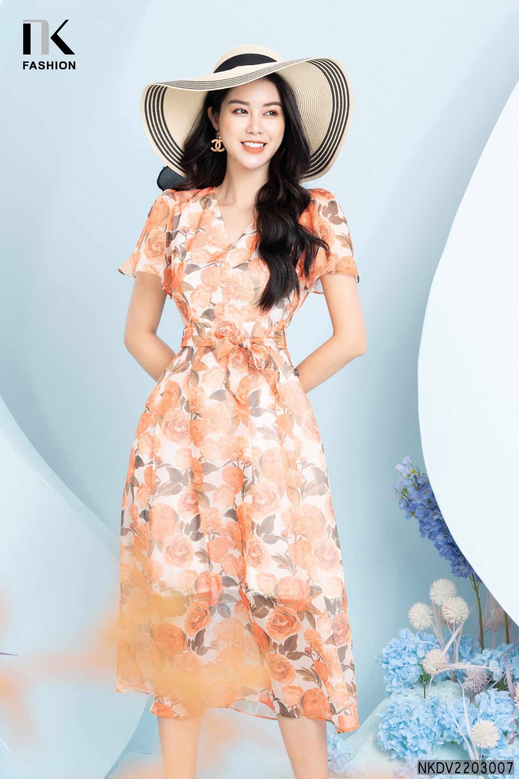 Đầm maxi kiểu tay dài hoạ tiết hoa bo tay xinh đẹp | AlvinStore.Vn