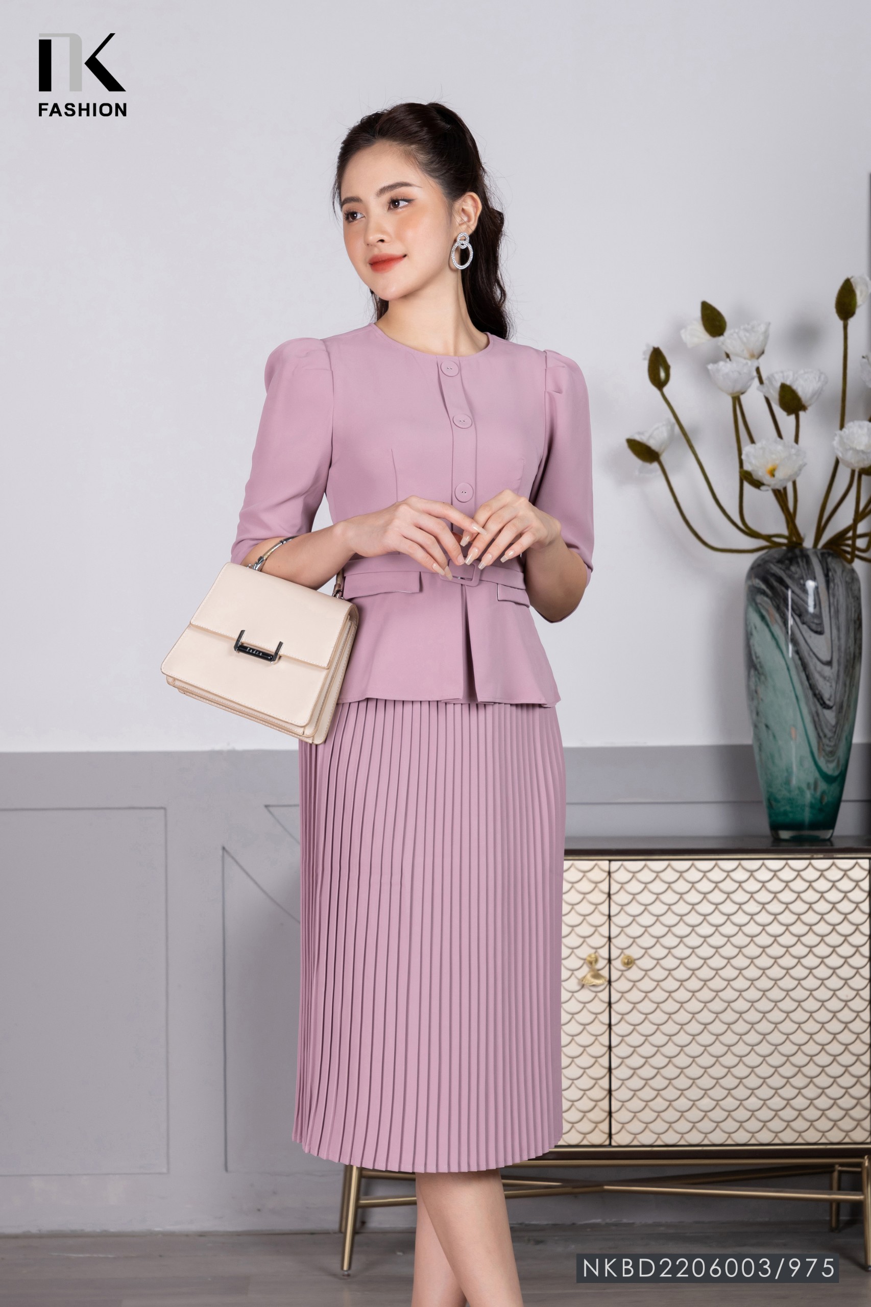 HÀNG SẴN) Chân váy hoa nhí màu hồng xếp ly nhăn xòe dài style Triệu Lộ Tư |  Shopee Việt Nam