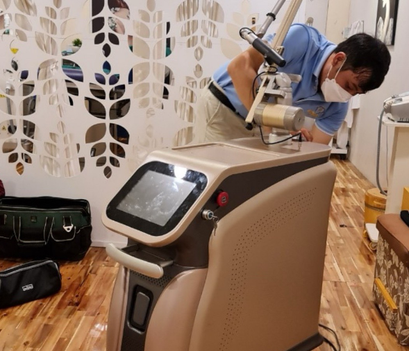 Dịch vụ sửa máy laser xóa săm trị nám cho tiệm spa trên cả nước