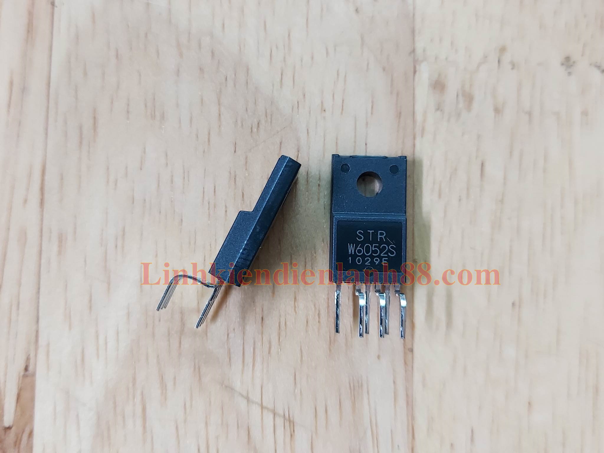 STRW6052S W6052S TO-220F POWER IC W6052 | Malaysia STRW6052S W6052S TO-220F POWER IC W6052 | Malaysia