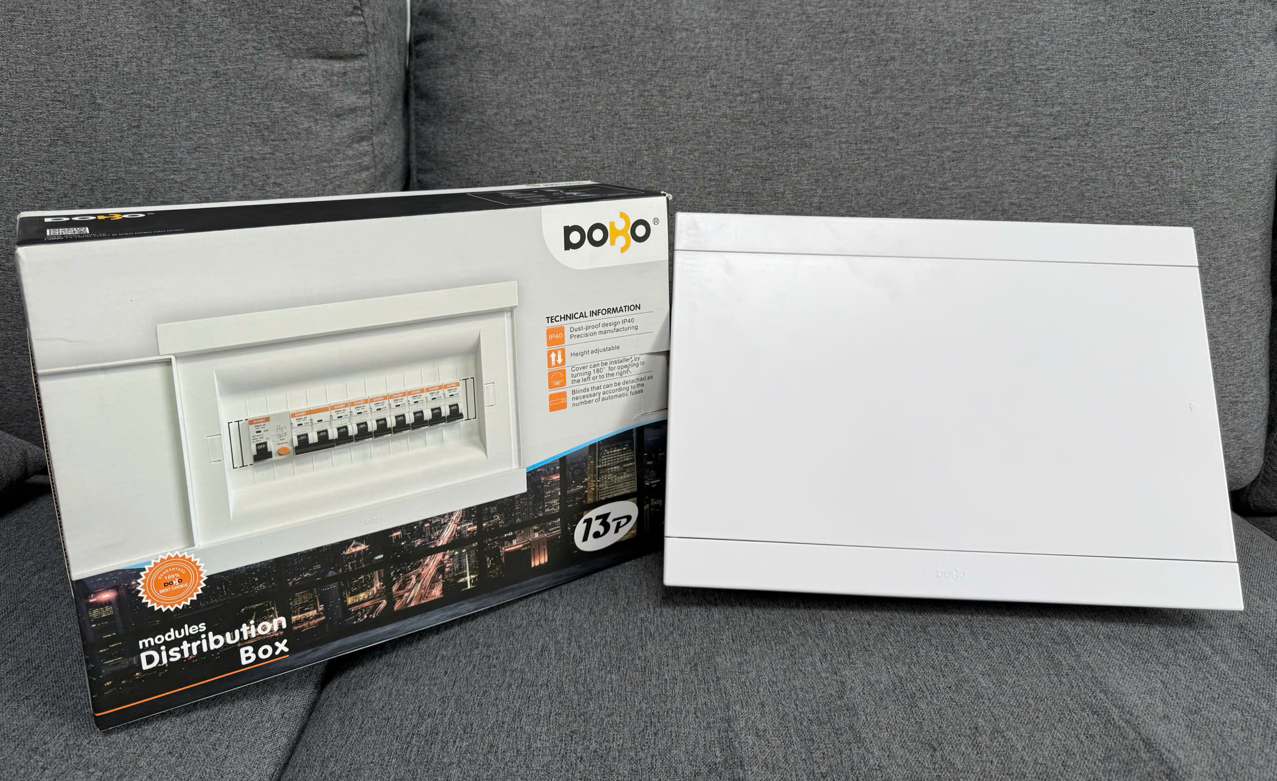 Tủ điện nhựa âm tường mặt phẳng 13 module VF-DP13P