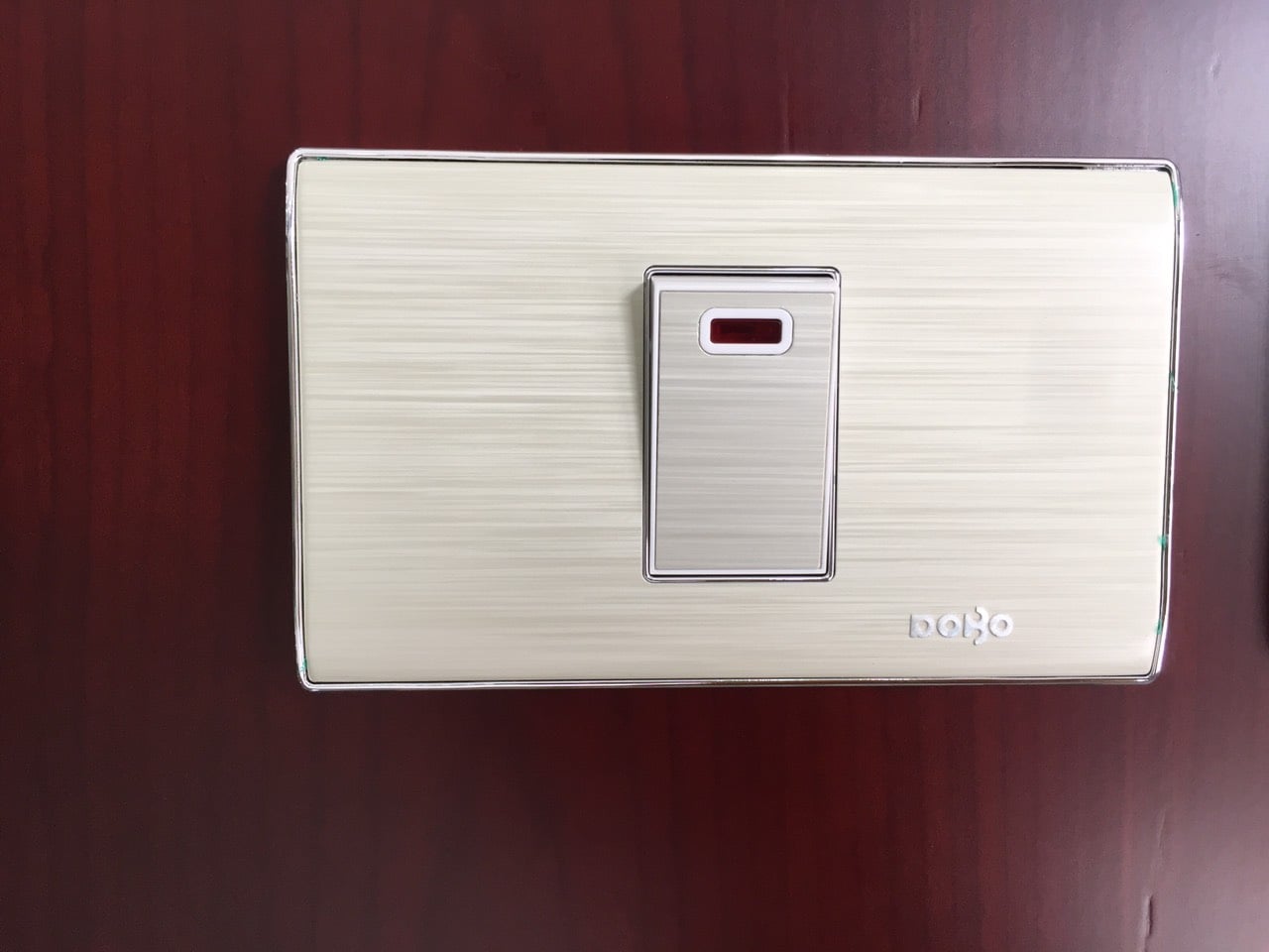 Hạt công tắc 20A - A60- 88626S