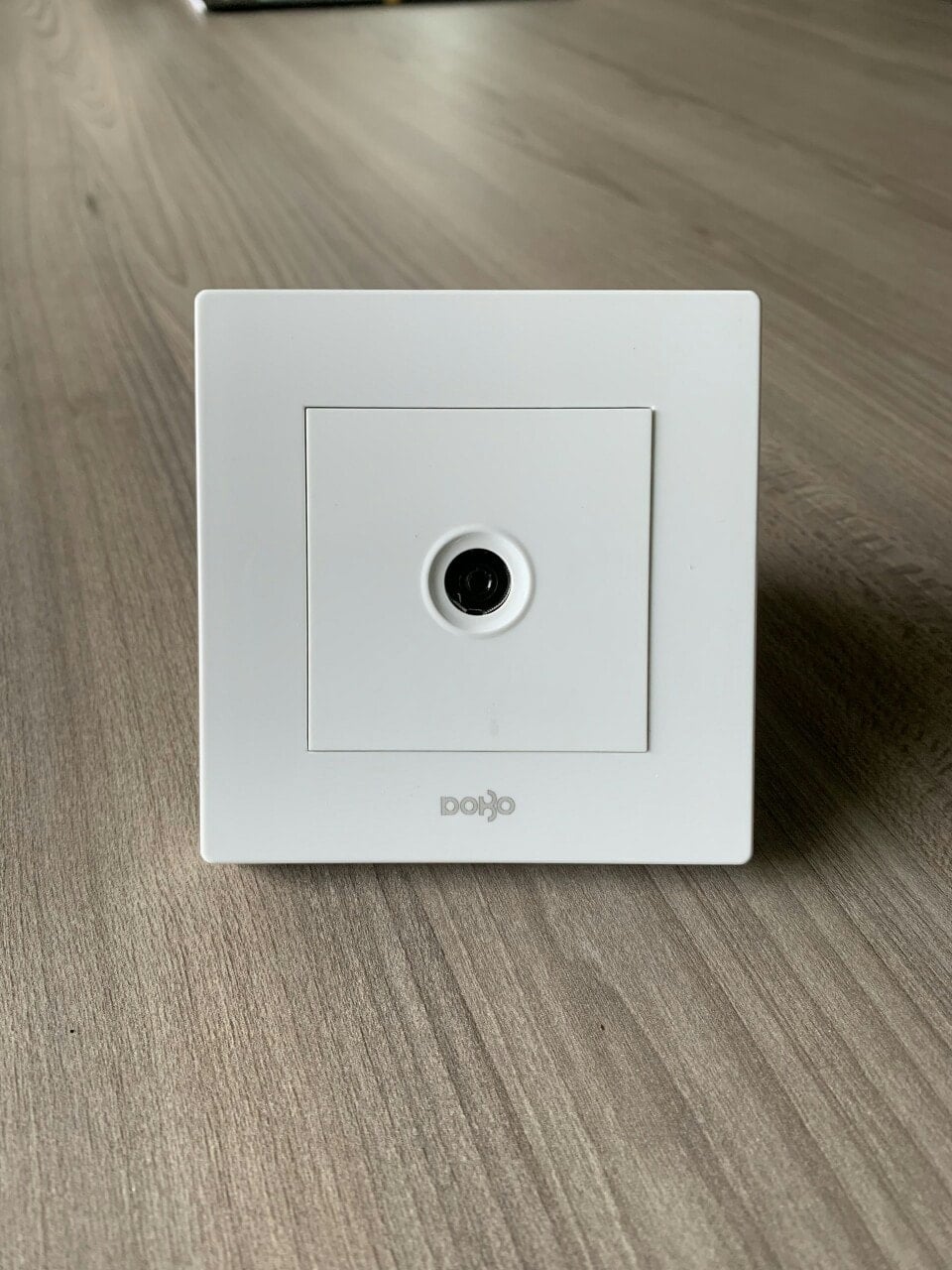 Bộ ổ cắm tivi  K50-88019