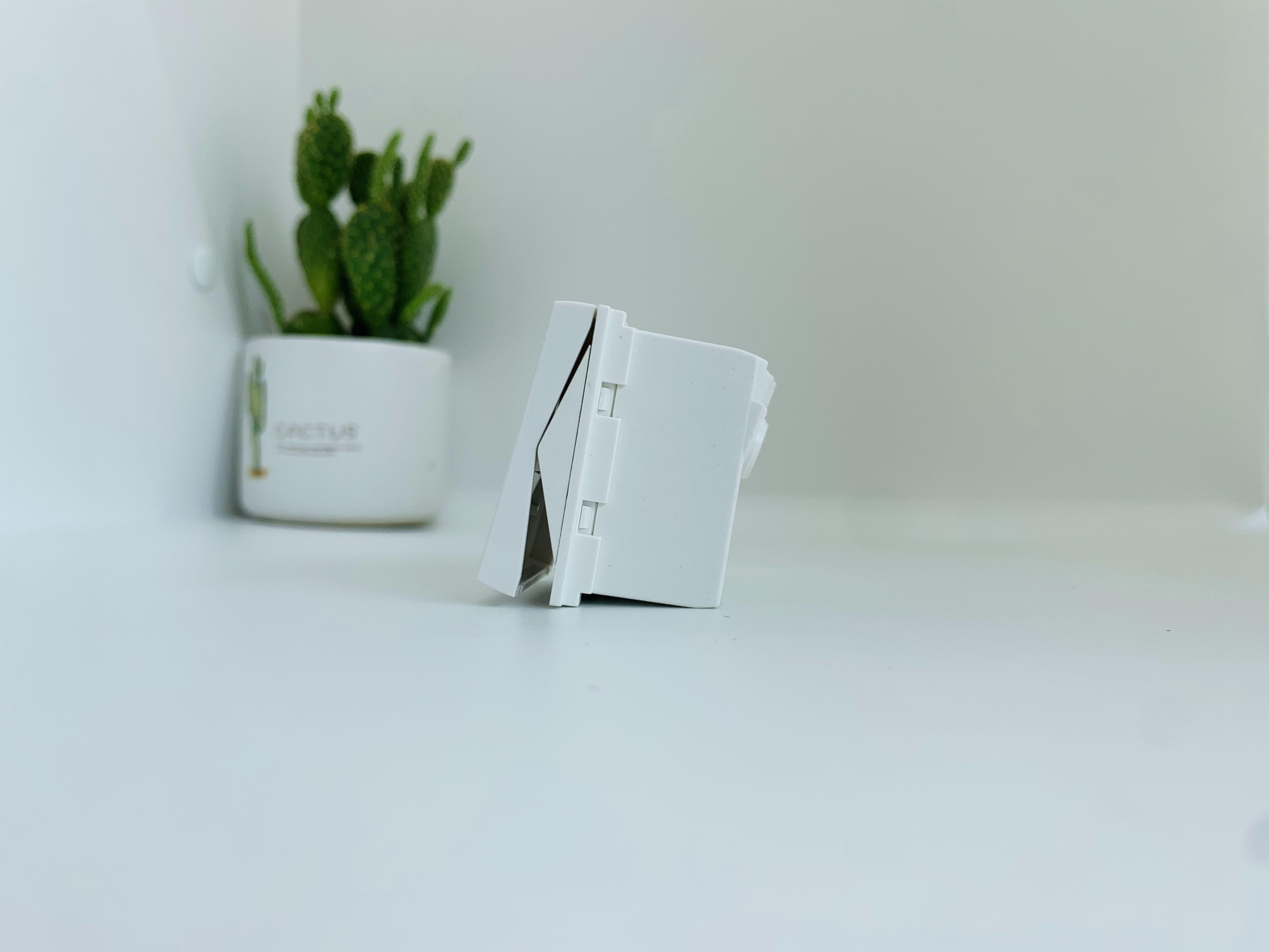 Hạt công tắc cỡ trung đảo chiều A50 - 88513