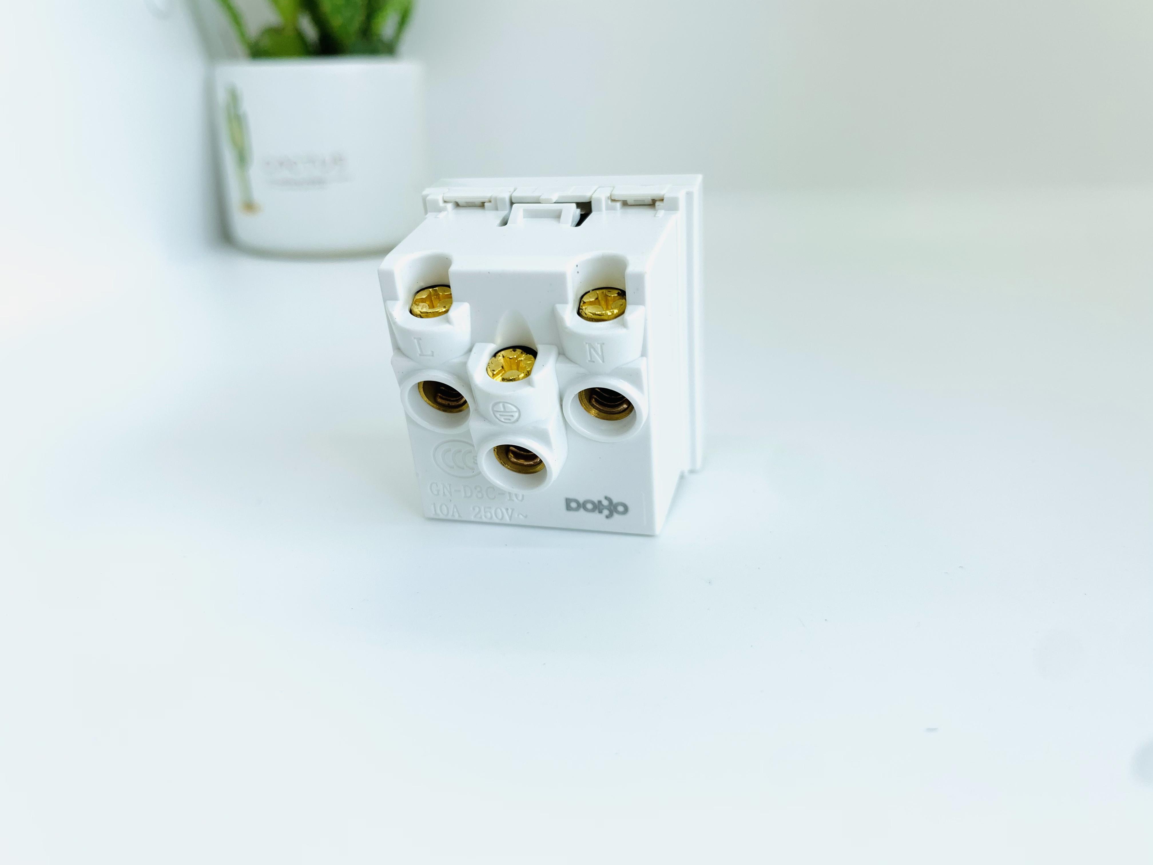 Hạt ổ cắm 3 chấu A50 - 88519