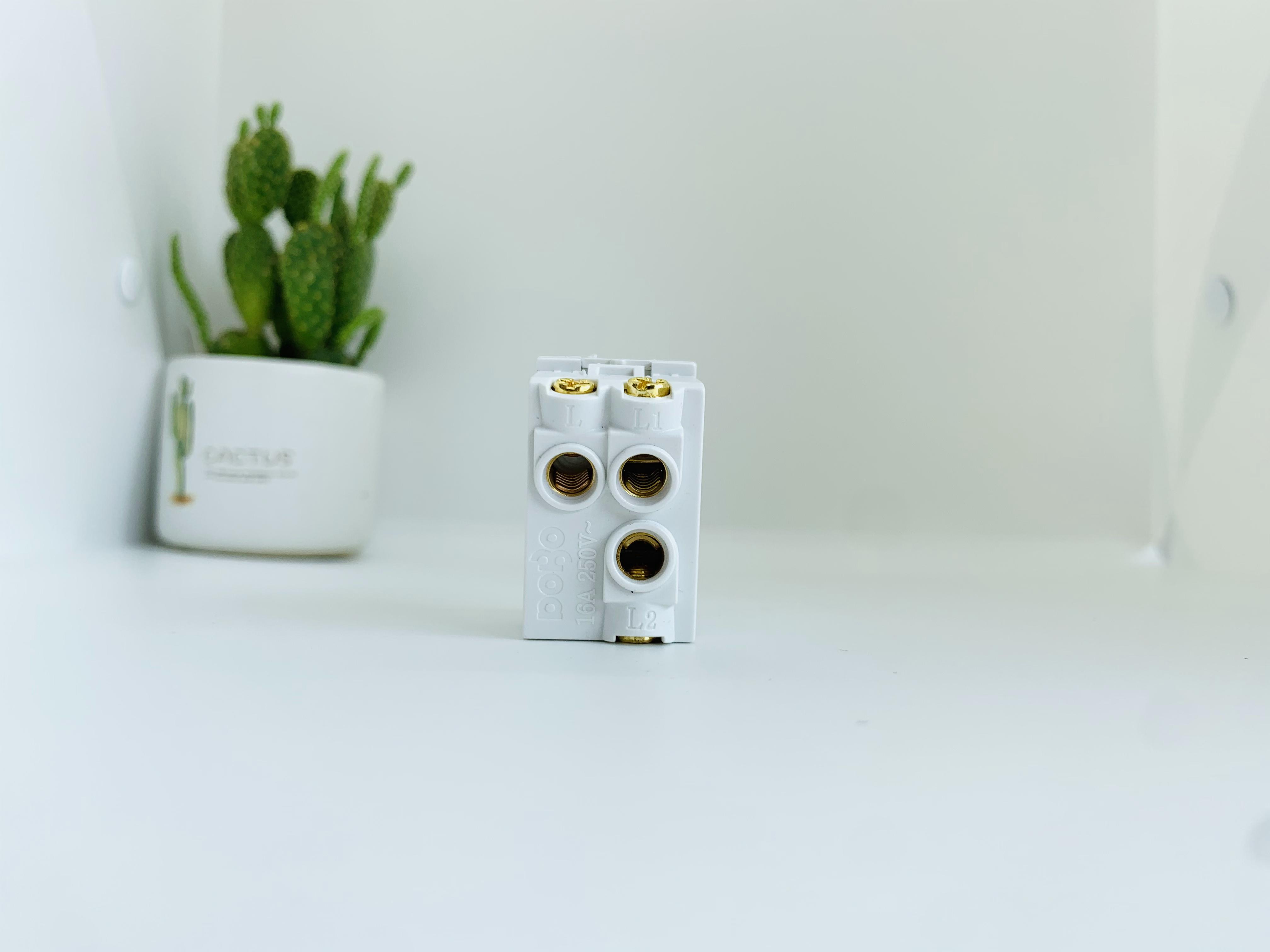 Hạt công tắc cỡ S đảo chiều A50 - 88513S