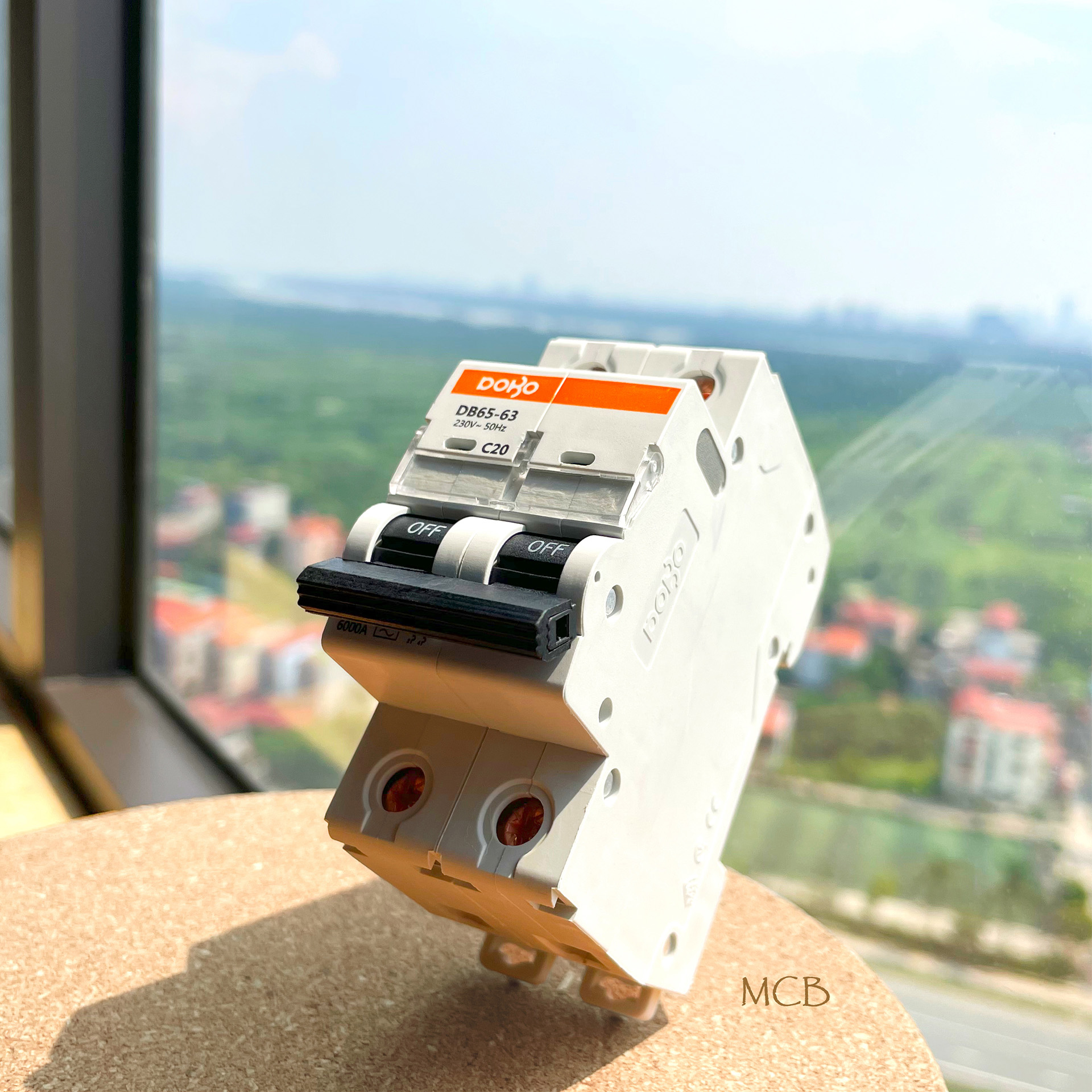 Cầu dao tự động 2 tép MCB 2P 20A 6kA DoBo Hàn Quốc DB65-88202P
