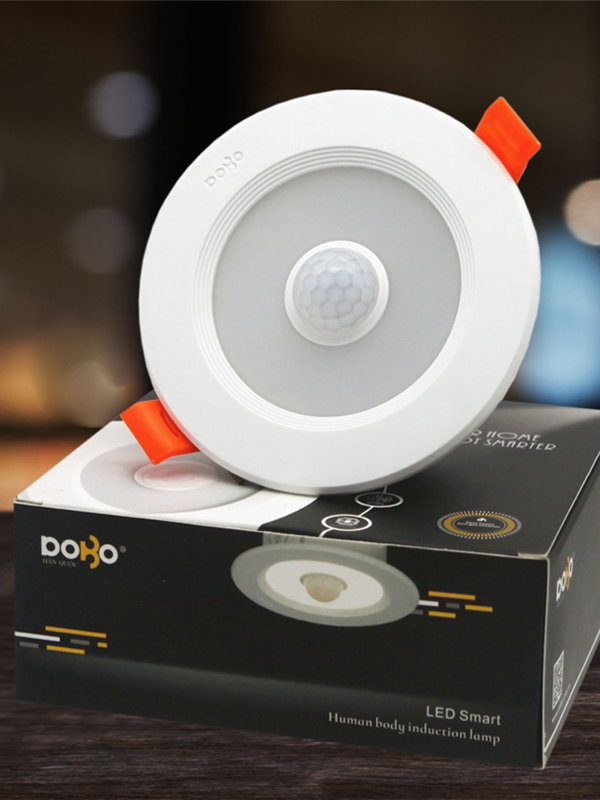 ĐÈN CẢM BIẾN CHUYỂN ĐỘNG LED -DB206