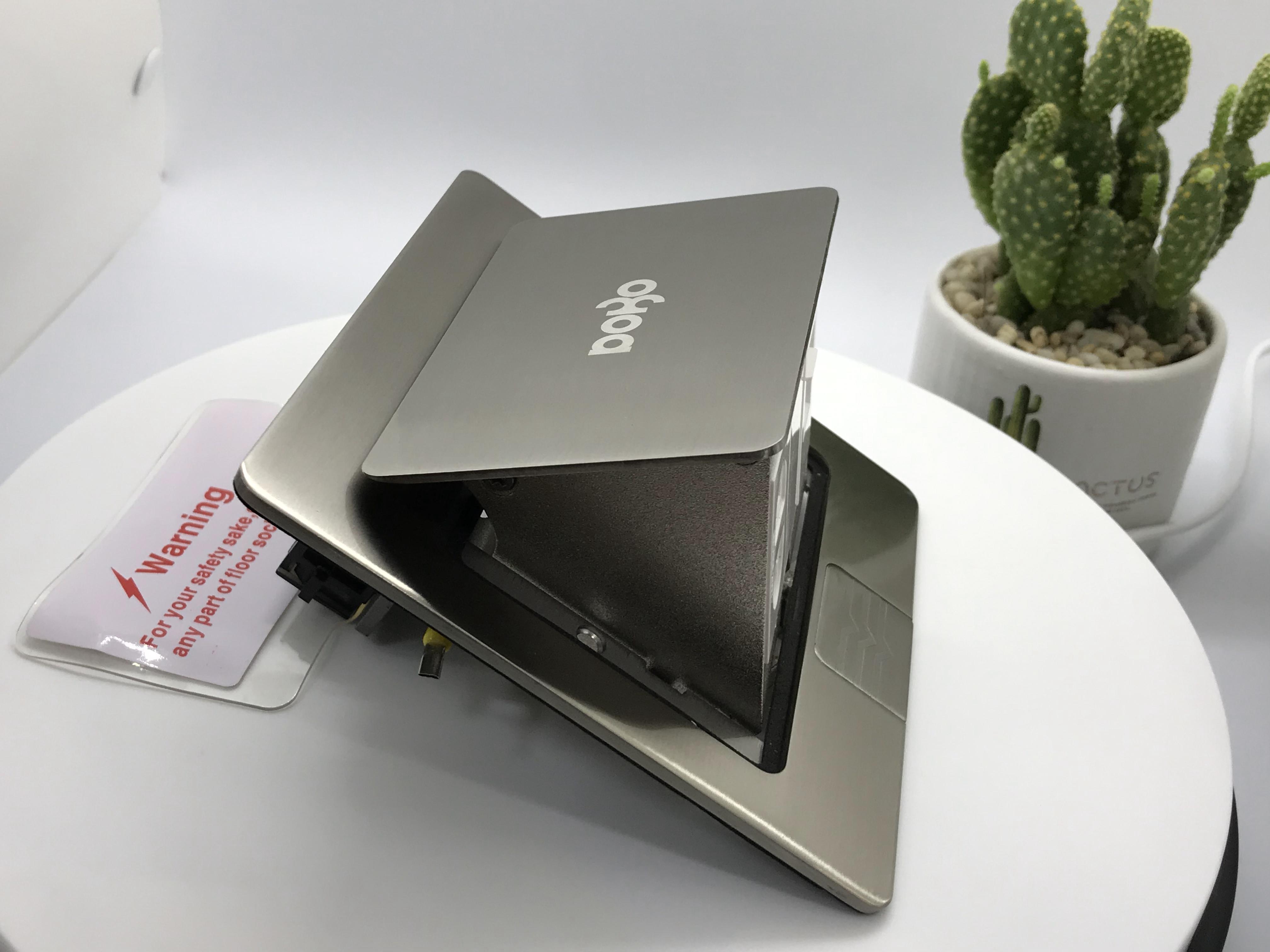 Bộ ổ cắm âm sàn gồm hạt mạng + hạt điện thoại+ ổ cắm 2 chấu  DoBo F55-885505S  (Inox 304 kháng nước)