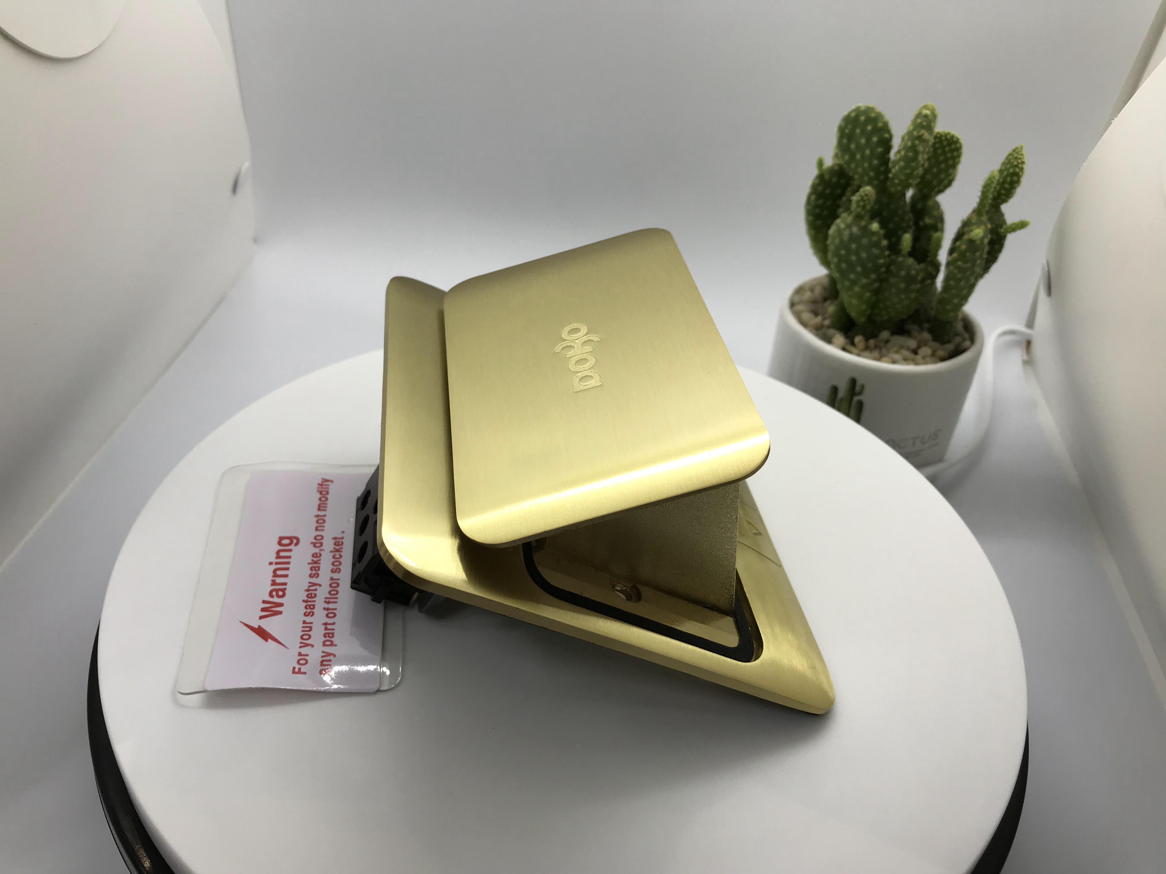 Bộ ổ cắm âm sàn đôi 5 chấu DoBo Korea F66-886607S  ( Màu Vàng Gold )