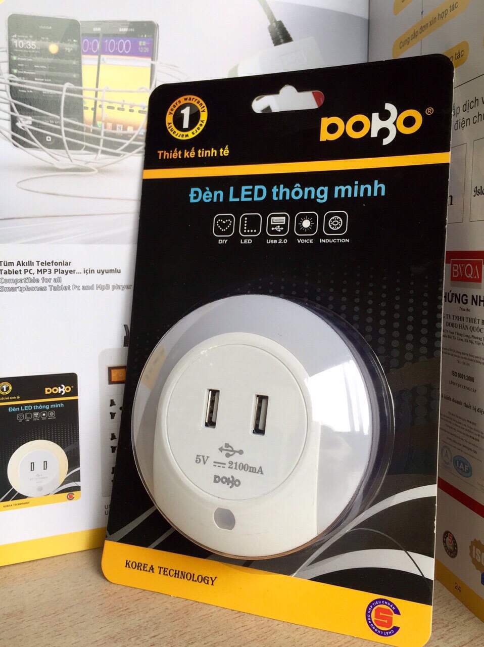 ĐÈN NGỦ LED KÈM 2 CỔNG USB  TM-002 DOBO KOREA