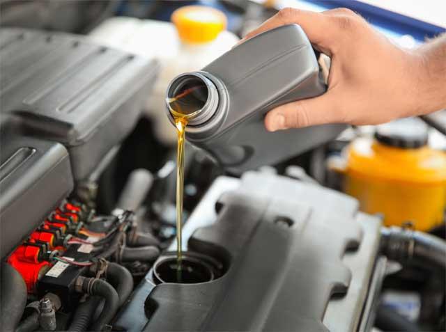 DẦU TỔNG HỢP CÓ TRỘN LẪN ĐƯỢC VỚI CÁC LOẠI DẦU KHÁC?