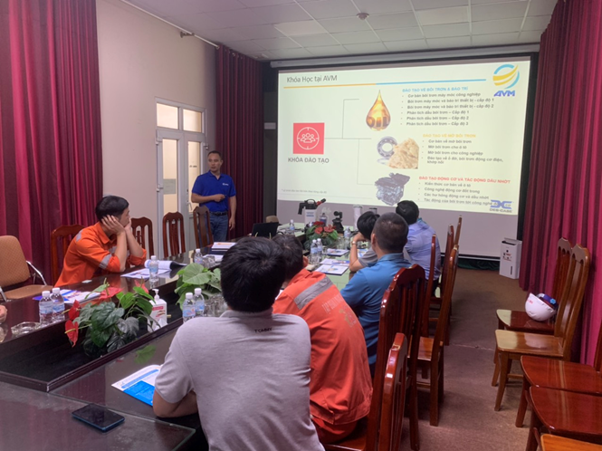 Giới thiệu khóa học bôi trơn máy móc