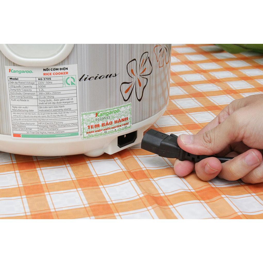 Nồi cơm điện Kangaroo KG370S