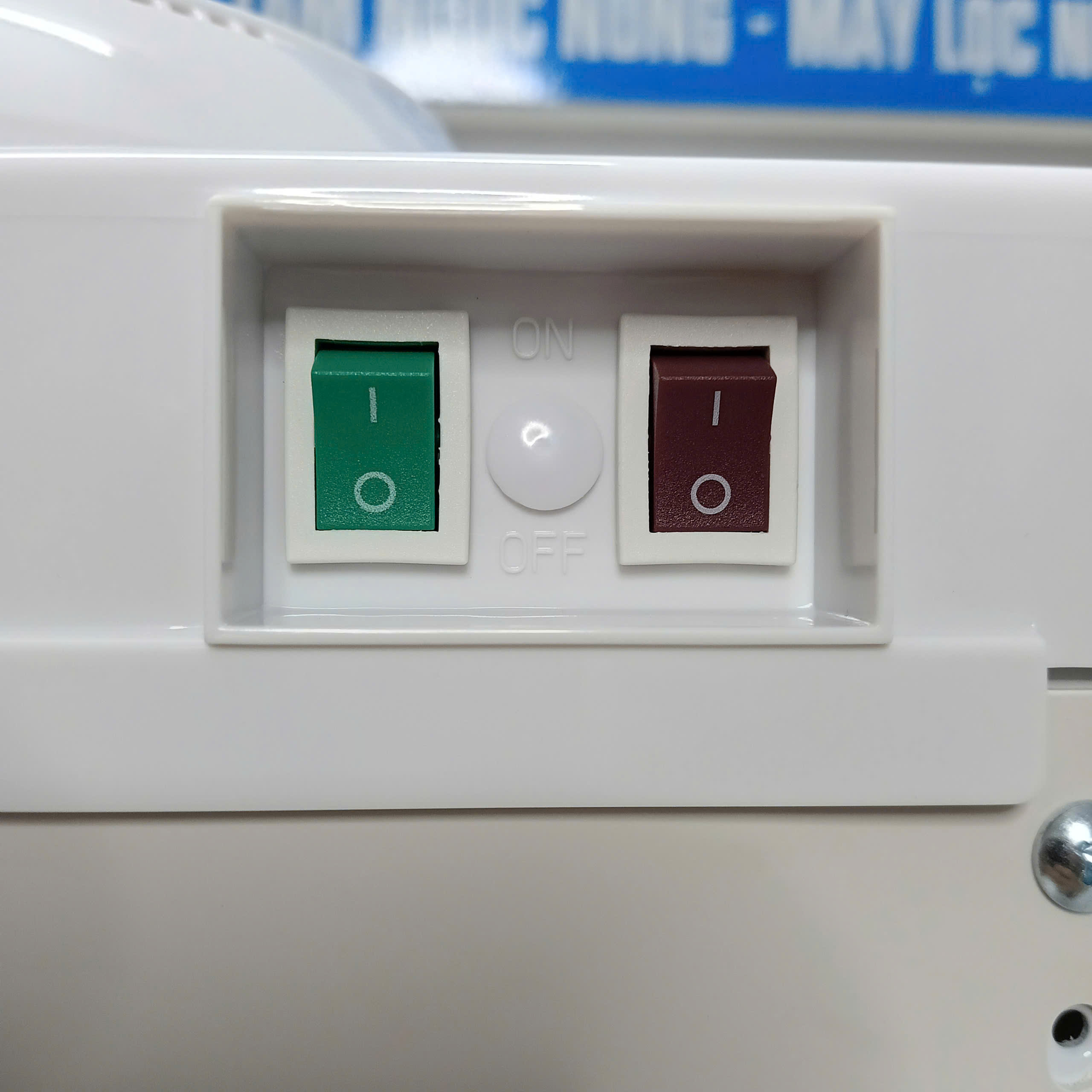 Cây nước nóng lạnh Midea YD1732S-W