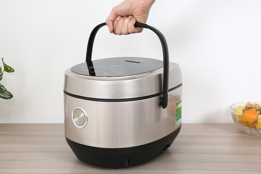 Nồi cơm điện tử Kangaroo 1.8 lít KG18DR12