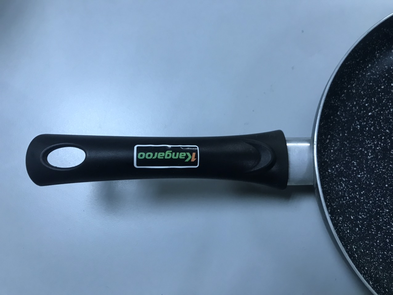 Chảo vân đá đáy từ Kangaroo KG913S