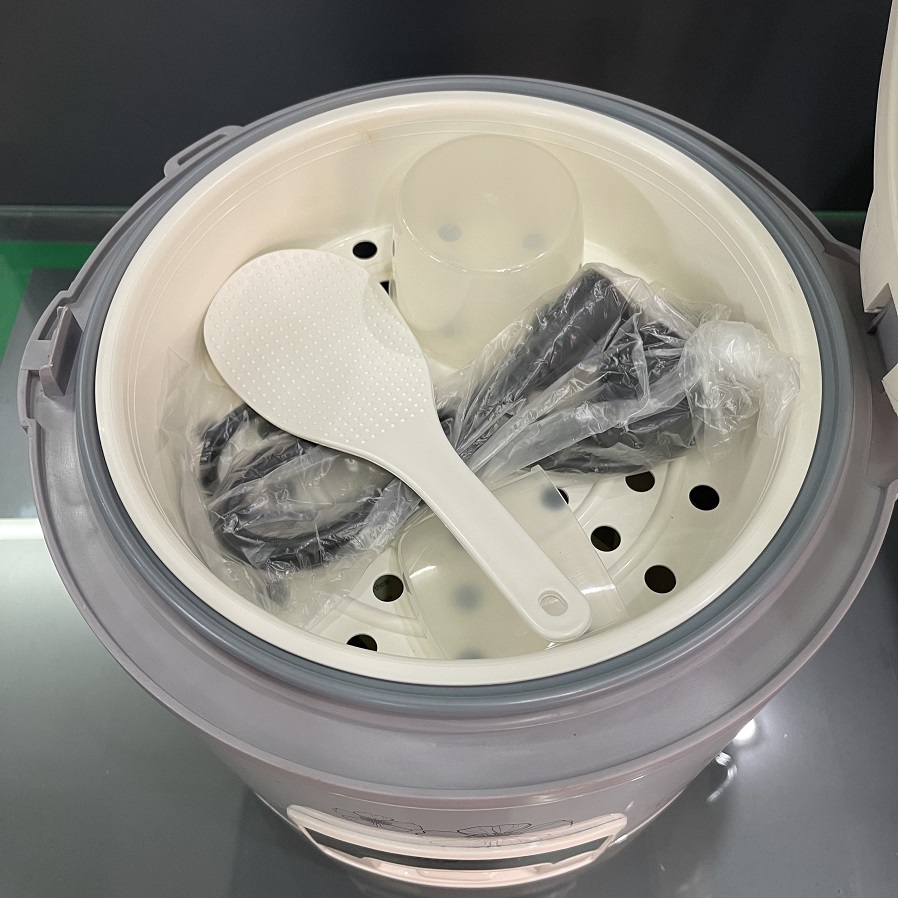 Nồi cơm điện Kangaroo KG378 - Hàng trưng bày thanh lý